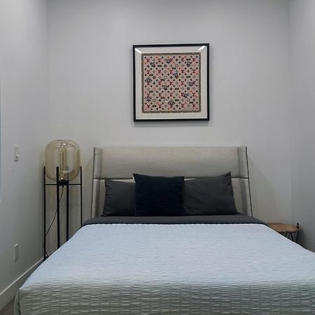 Stunning View Hollywood Hills Guest House Лос Анджелис Екстериор снимка