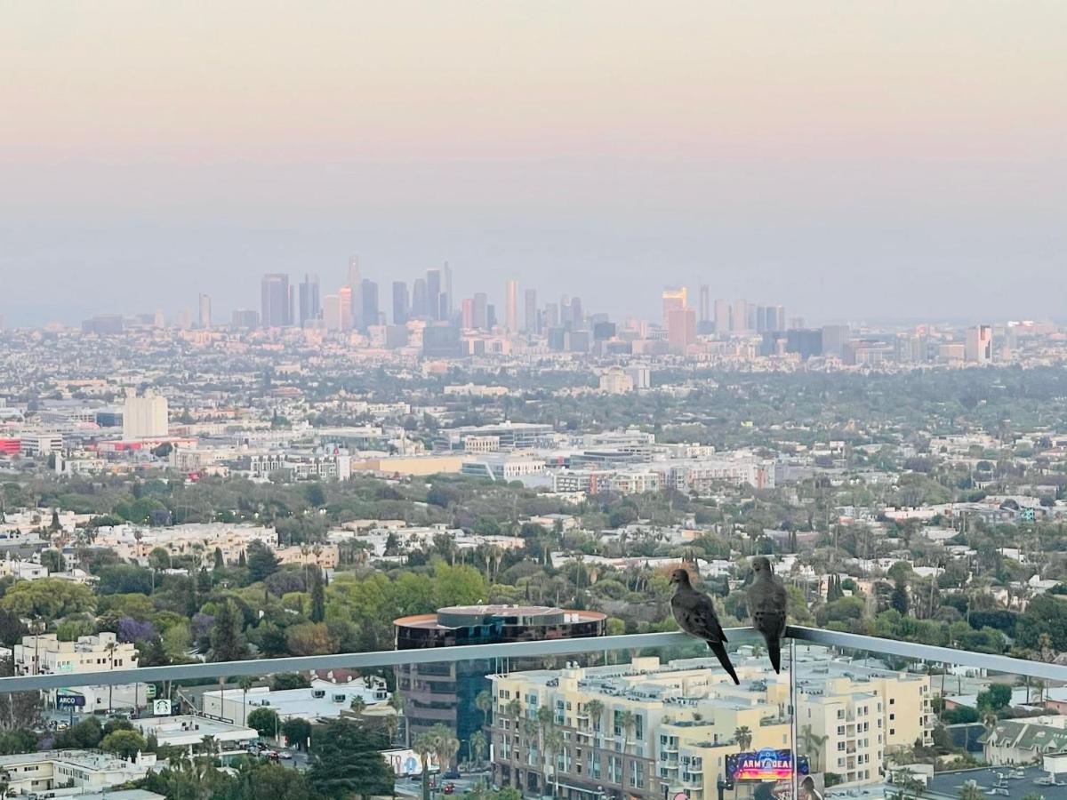Stunning View Hollywood Hills Guest House Лос Анджелис Екстериор снимка